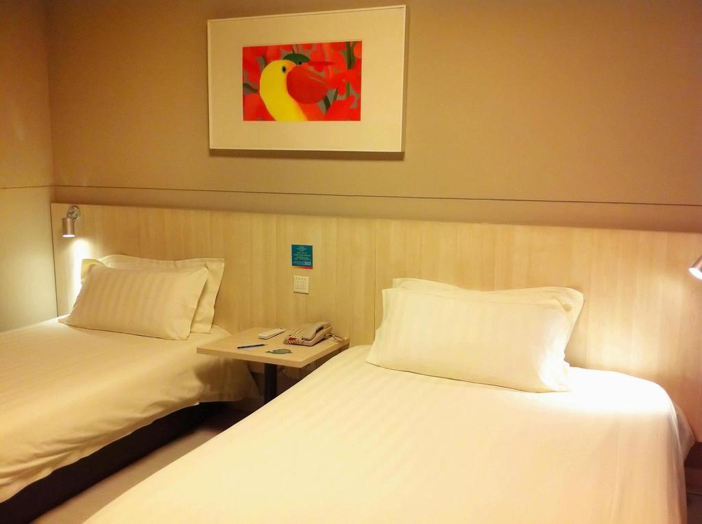 Jinjiang Inn - Tianjin Hongqiao Номер фото
